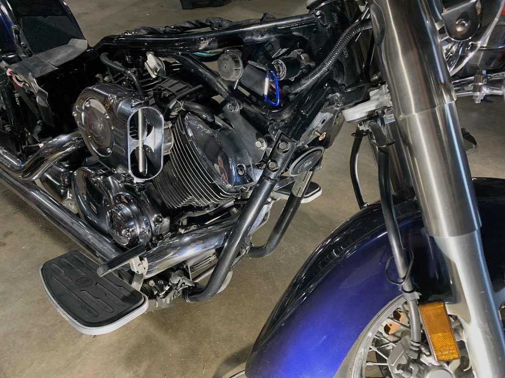 view of the engine in the partially disassembled V-Star, with the Hypercharger air intake