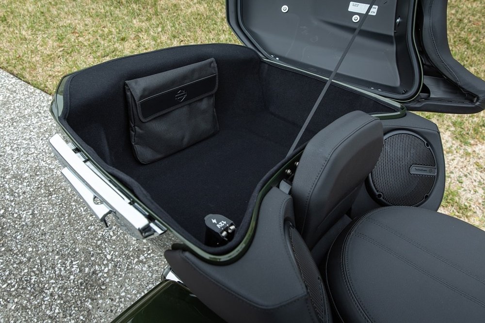 view of the interior of the Tour-Pak rear luggage on the Street Glide